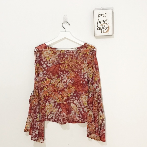 Lily White | Bell Sleeve Blouse | 0006 - Picture 1 of 8